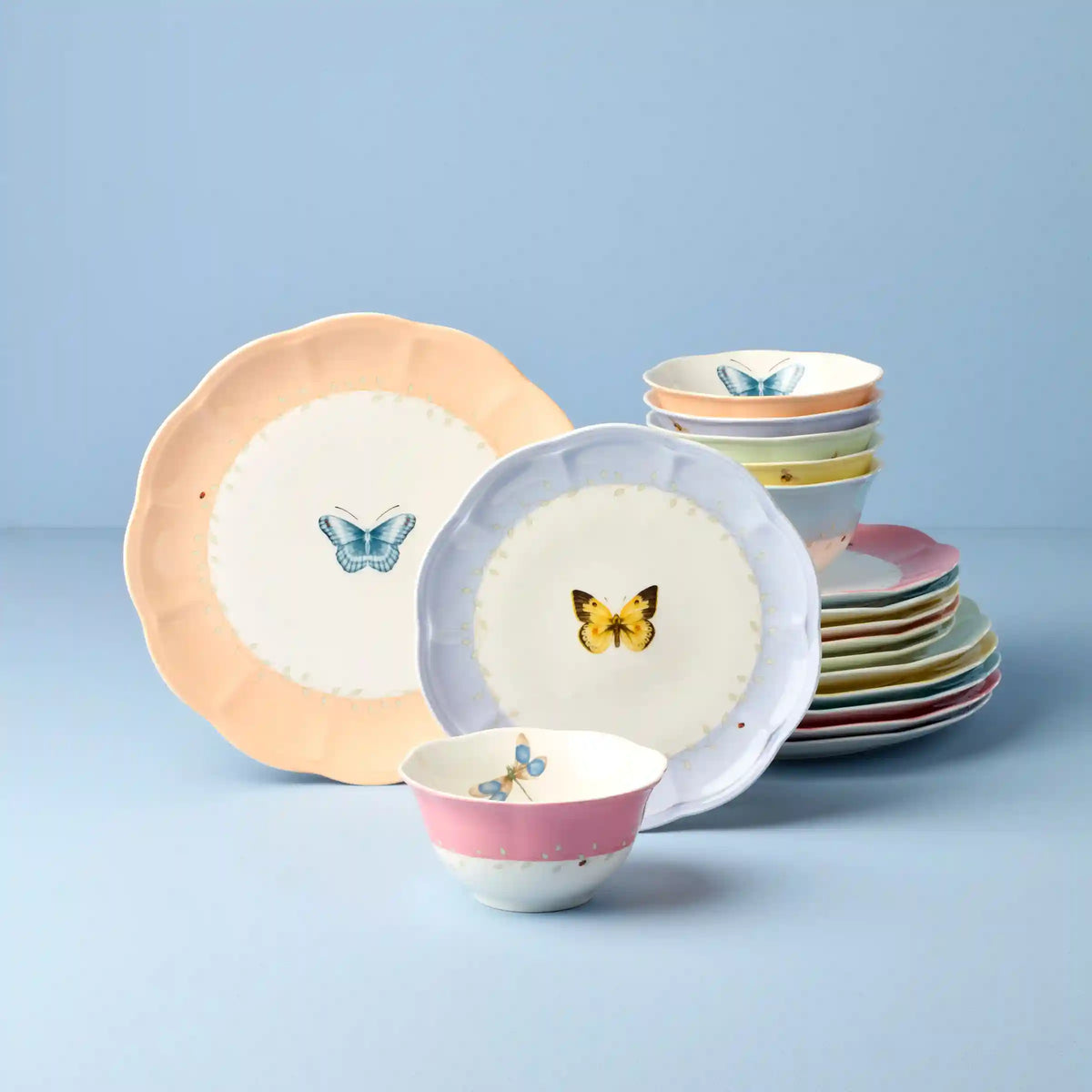 Butterfly Meadow Colors 18-Piece Dinnerware Set