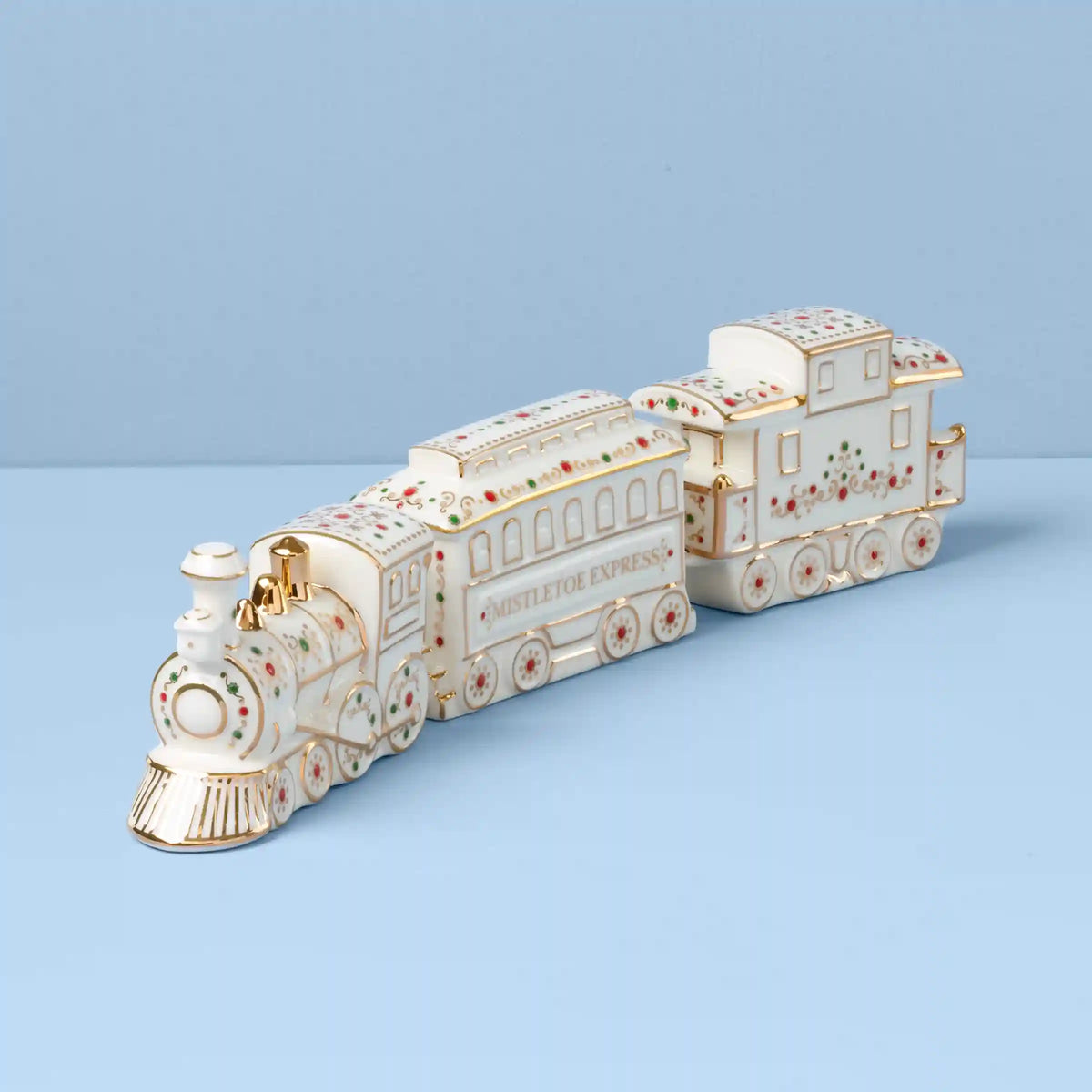 Mistletoe Park Train 3 Piece Figurine