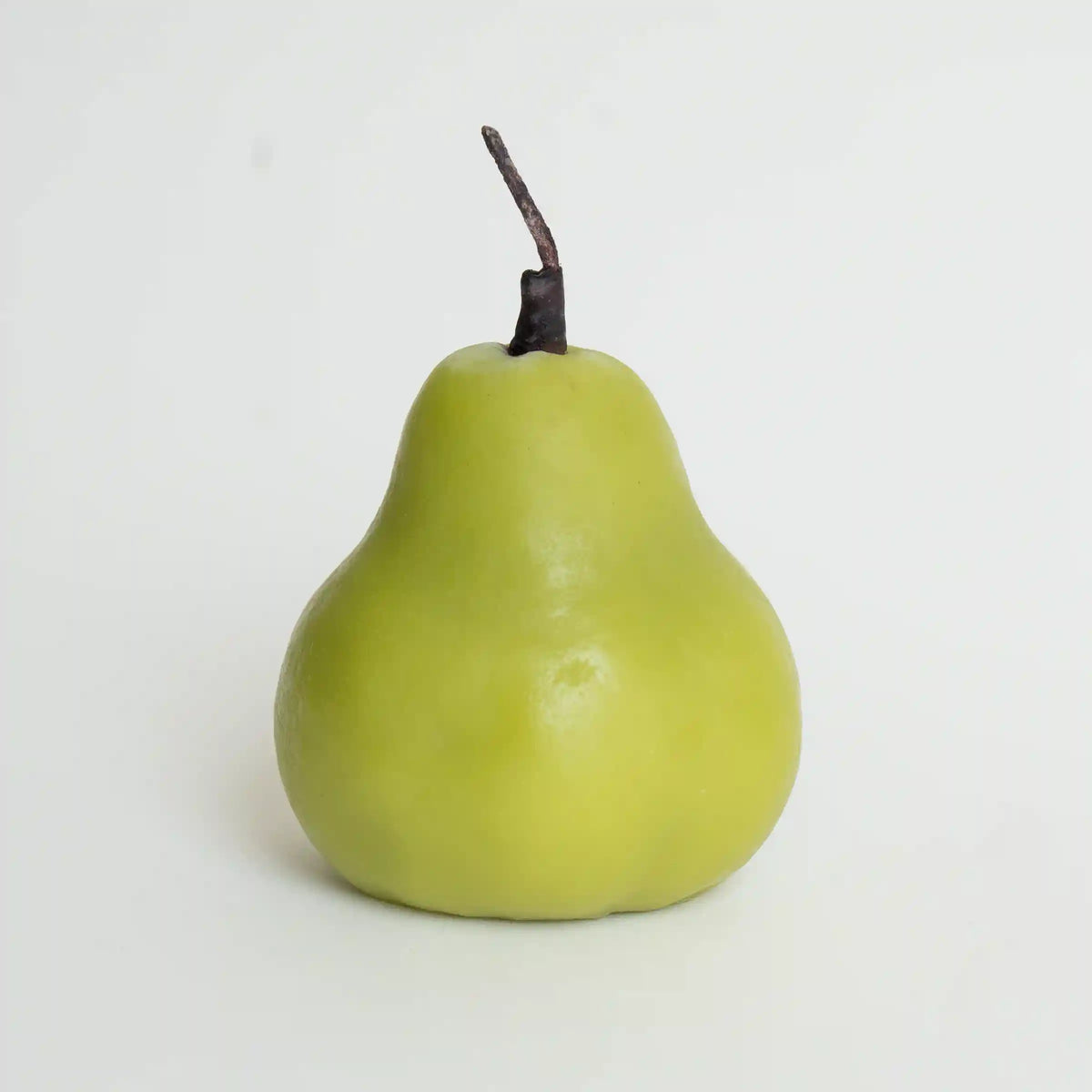 Bartlett Pear Beeswax Candle