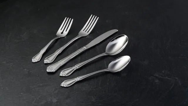 True Rose Dinner Knives, Set of 4